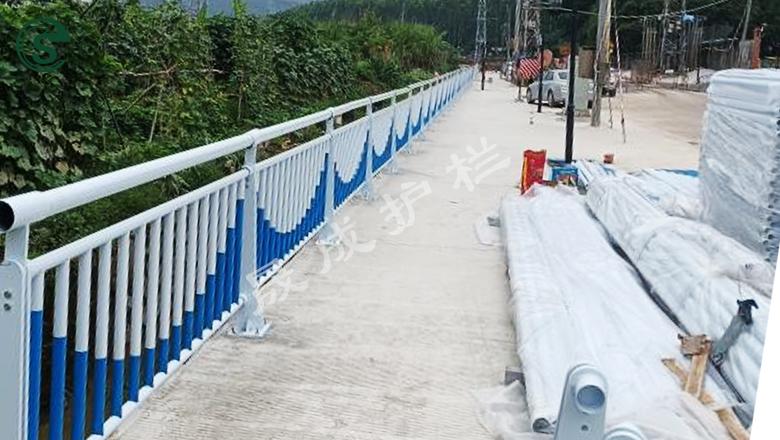 http://www.naimohantiao.cn/szjtdlhlxl/145.html