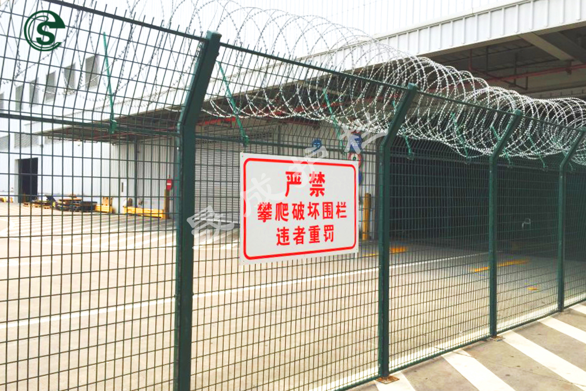 機(jī)場(chǎng)（監(jiān)獄）護(hù)欄（詳情）2.jpg